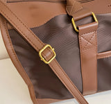 Elegant Leather Travel Bag – Adjustable, Large Capacity Weekend Bag with Zipper Closure and Durable Leather Straps